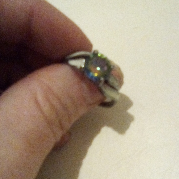 Ring - Picture 4 of 13